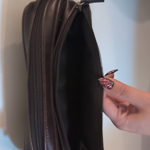 Vintage Crossbody Brown - Picture 5 of 9